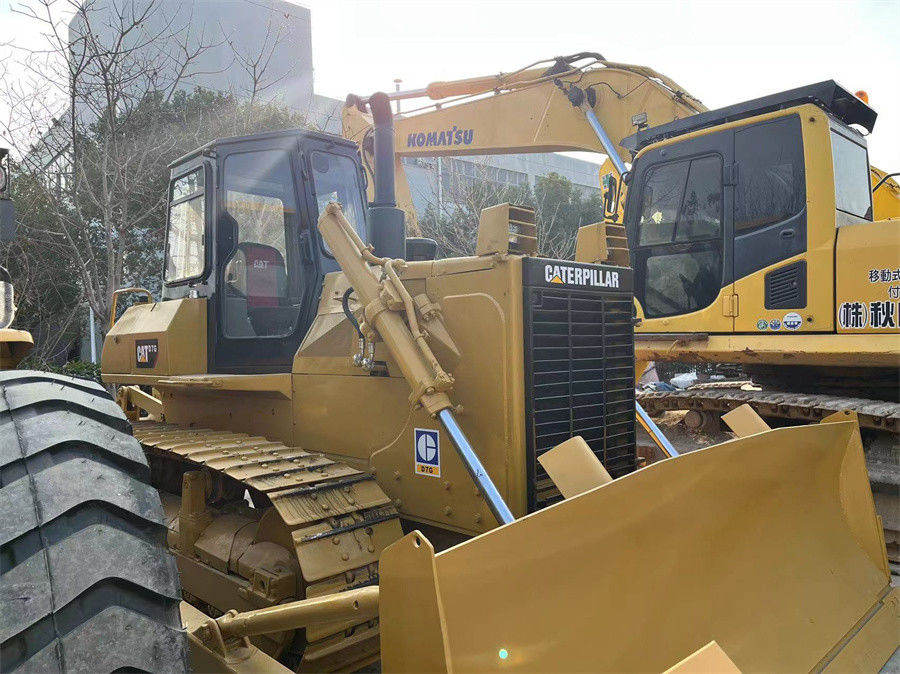 사용 된 CAT Caterpillar D7G 크롤러 트랙터 볼도저 칼과 리퍼와 함께 좋은 상태