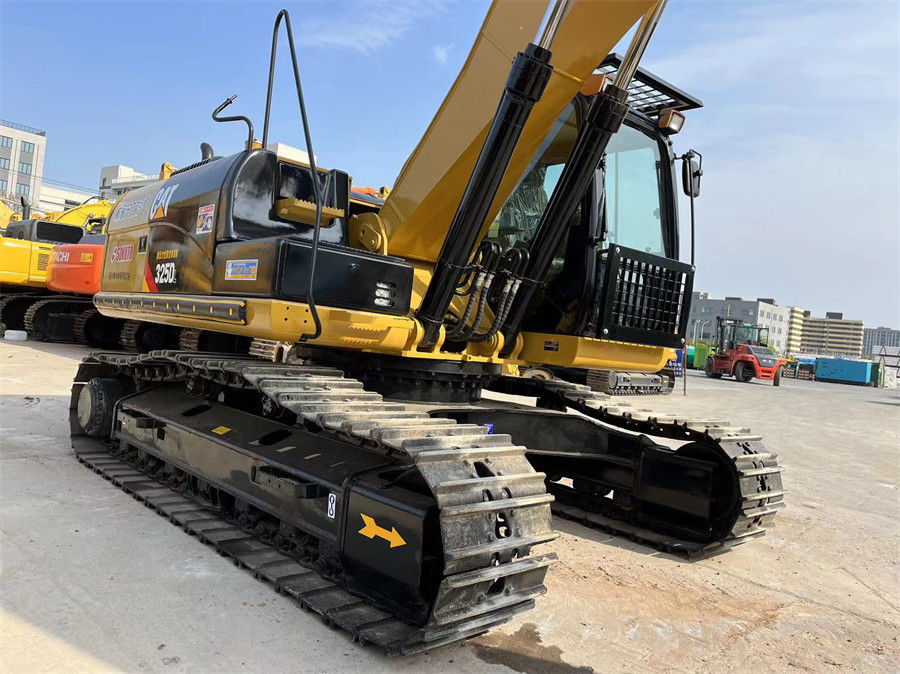 CAT 325DL 수압 발굴기 일본 제조 C7 엔진 1.4m3 버킷 용량.