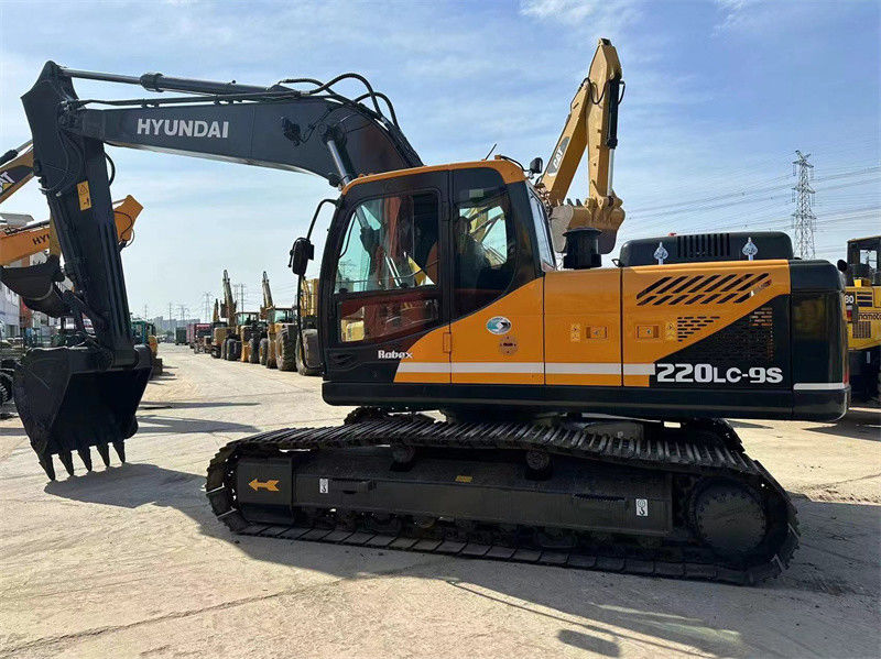 중고용 현대 R220LC-9S 발굴기 22톤 한국 중고용 현대 220 광산 발굴기