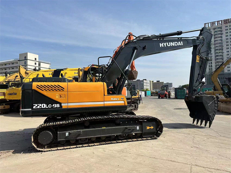 중고용 현대 R220LC-9S 발굴기 22톤 한국 중고용 현대 220 광산 발굴기