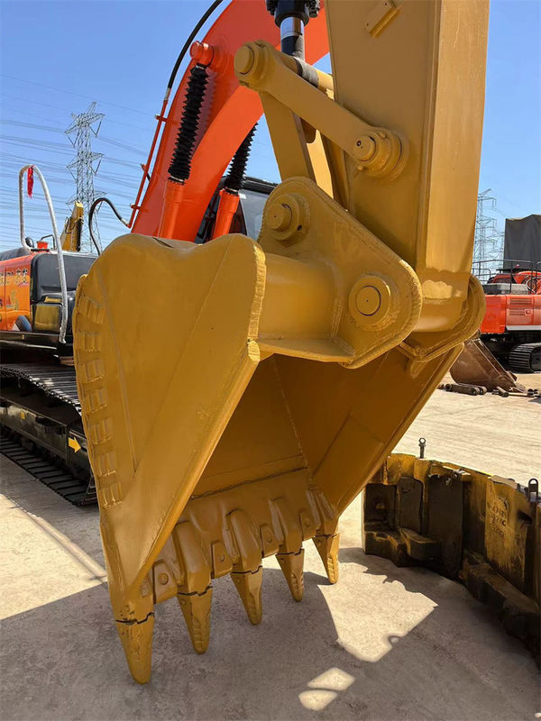 사용 된 Caterpillar CAT 330D 크롤러 발굴기 30 톤 사용 된 CAT 발굴기 고성능