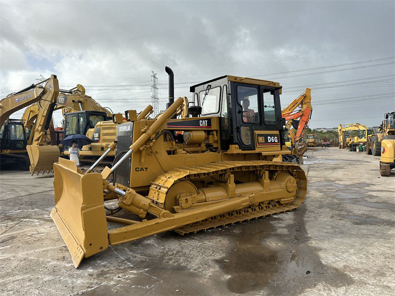 다시 칠 사용 된 CAT D6G 볼도저 사용 된 Caterpillar D3C D5B D6 Dozer 좋은 상태