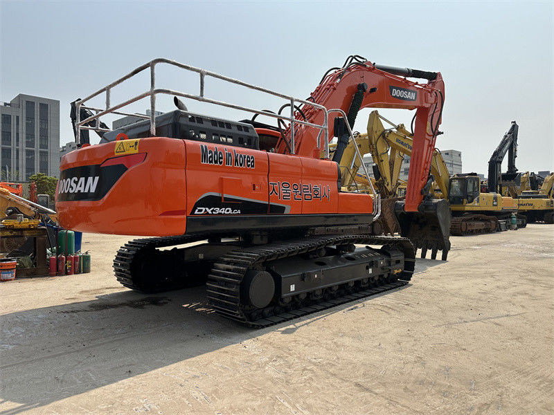 한국 사용 Doosan DX340LCA 발굴기 34톤 Doosan DX340 크롤러 발굴기