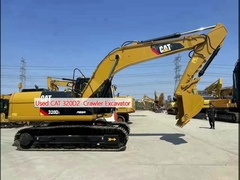 사용 된 CAT 320D2 크롤러 발굴기